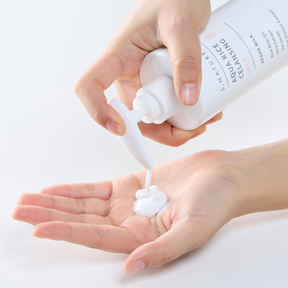 S.NATURE Aqua Rice Cleansing Milk -puhdistusmaito sopii päivittäiseen kasvojen puhdistukseen kaikille ihotyypeille ja on erityisen hyvä valinta kuivalle, herkälle ja kosteusköyhälle iholle.